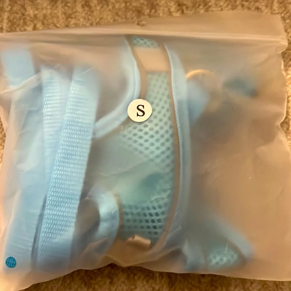 NWT Light Blue Reflective Double Secure Harness & Leash Set